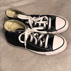 Black converse